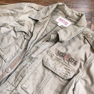 Utility Military Jacket Size Medium with patch Tan